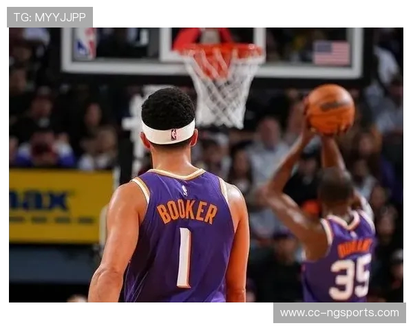 德文布克率领球队展现惊人统治力引领新时代篮球进攻革命