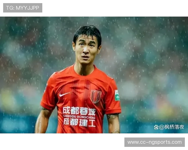 韦世豪率队展现中国足球新风貌引领年轻一代奋勇追梦