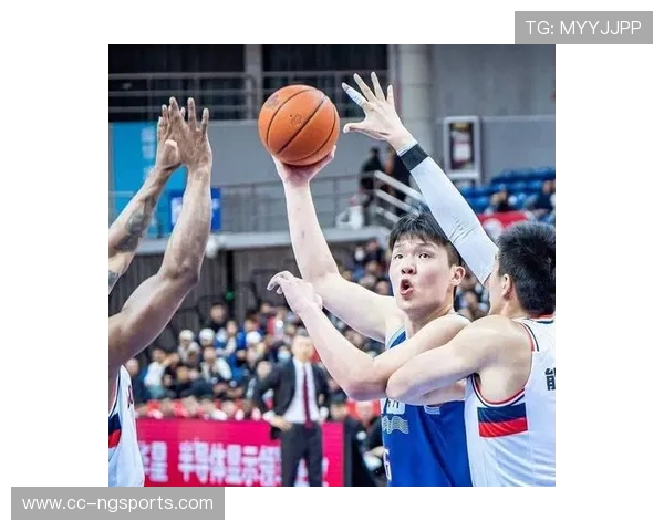 青岛国信主场激战广州龙狮巅峰对决上演谁能笑到最后