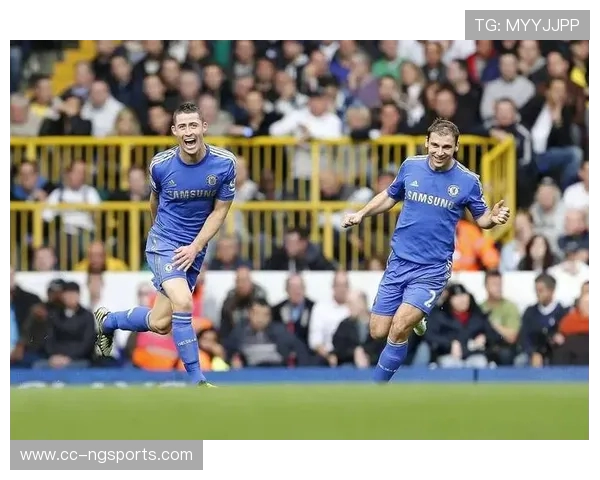 切尔西与热刺激战英超焦点战 双方争夺前三位置全力出击