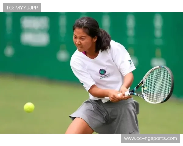 南京网球队精英赛之路：从默默无闻到耀眼夺冠的奋斗历程