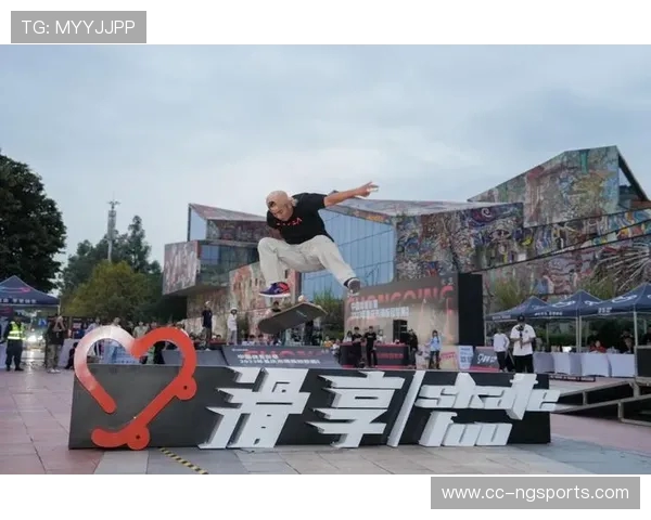 重庆滑板队快攻战术解析与实战应用探讨