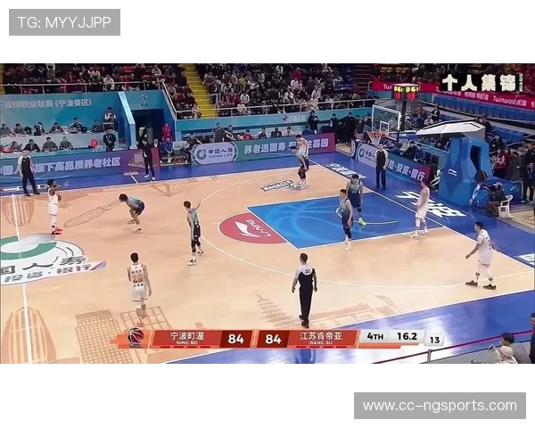 CBA精彩对决福建队与山东队比赛录像回顾与精彩瞬间分析