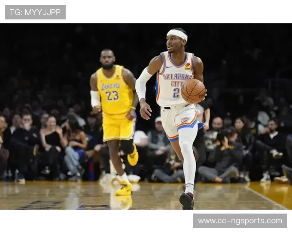 洛杉矶湖人与勇士的激烈对决揭示了NBA季后赛的无限可能性与精彩瞬间 洛杉矶湖人与勇士的激烈对决揭示了NBA季后赛的无限可能性与精彩瞬间